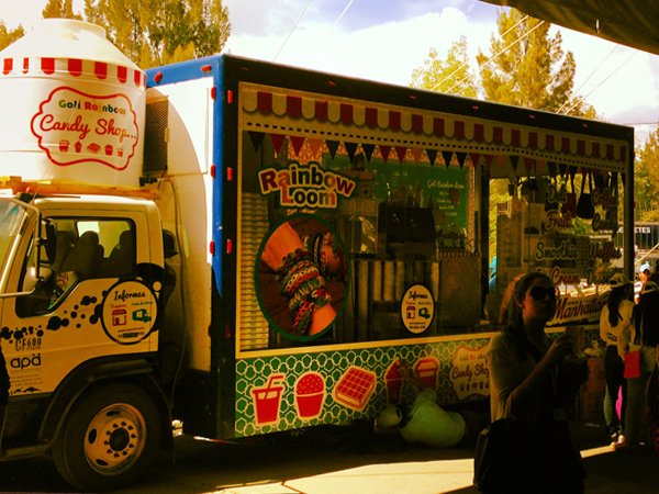 Apa Vip Vitrina M�vil Vers�til en Torre�n Goli Rainbow Loom Manhattan